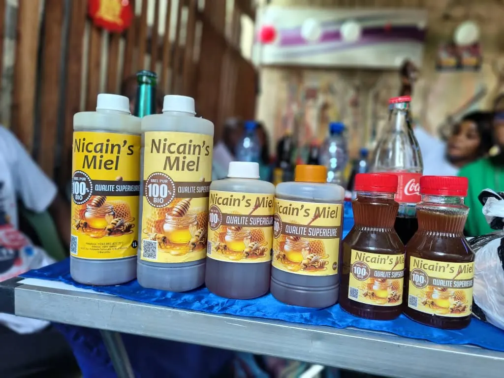 Miel Nicain's produit localement